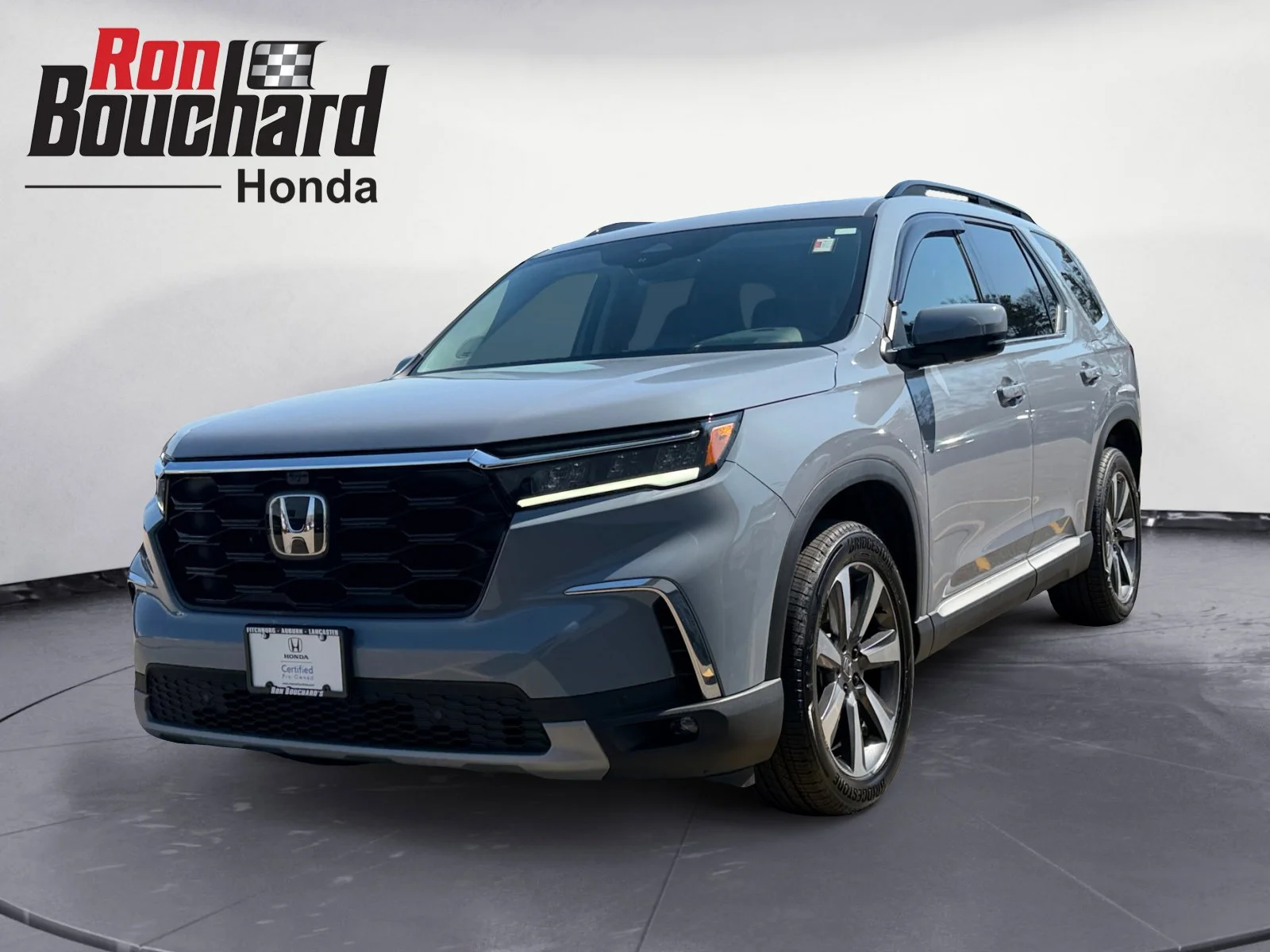 Used 2024 Sonic Gray Pearl Honda Elite image 5