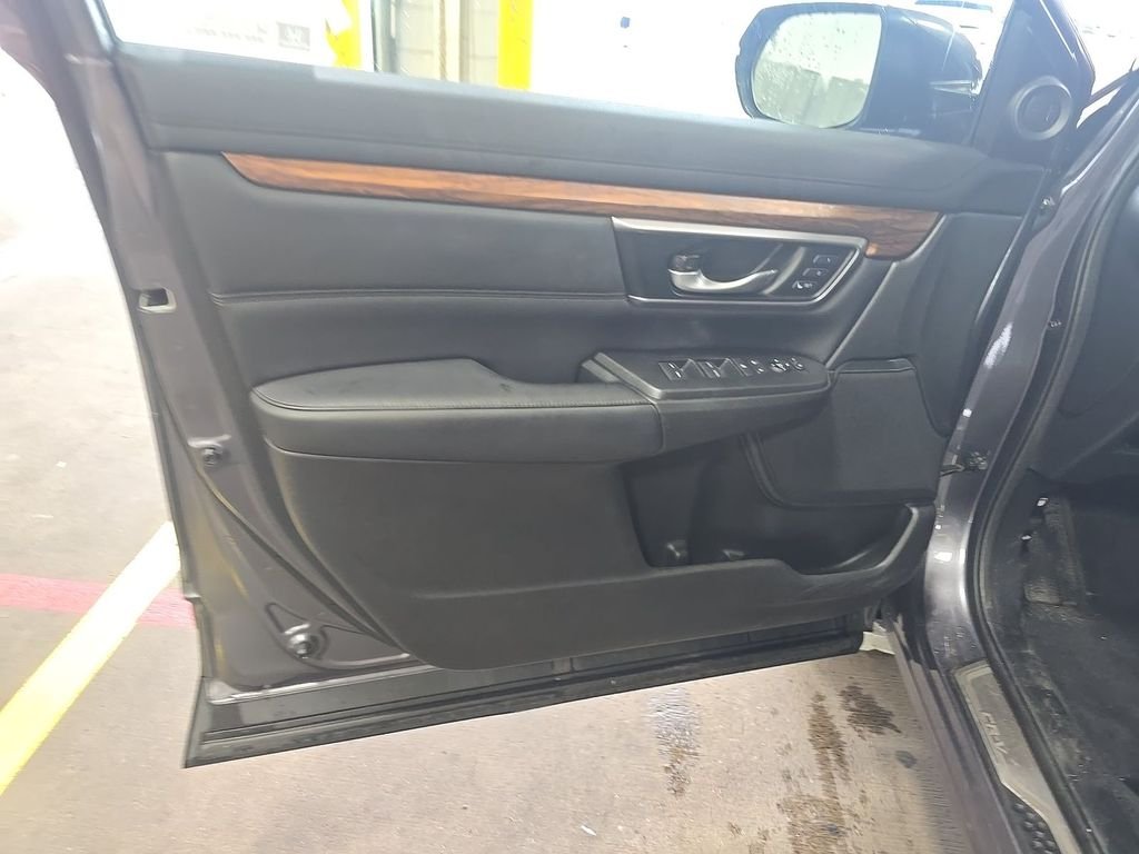 Used 2022 Modern Steel Metallic Honda EX-L image 19
