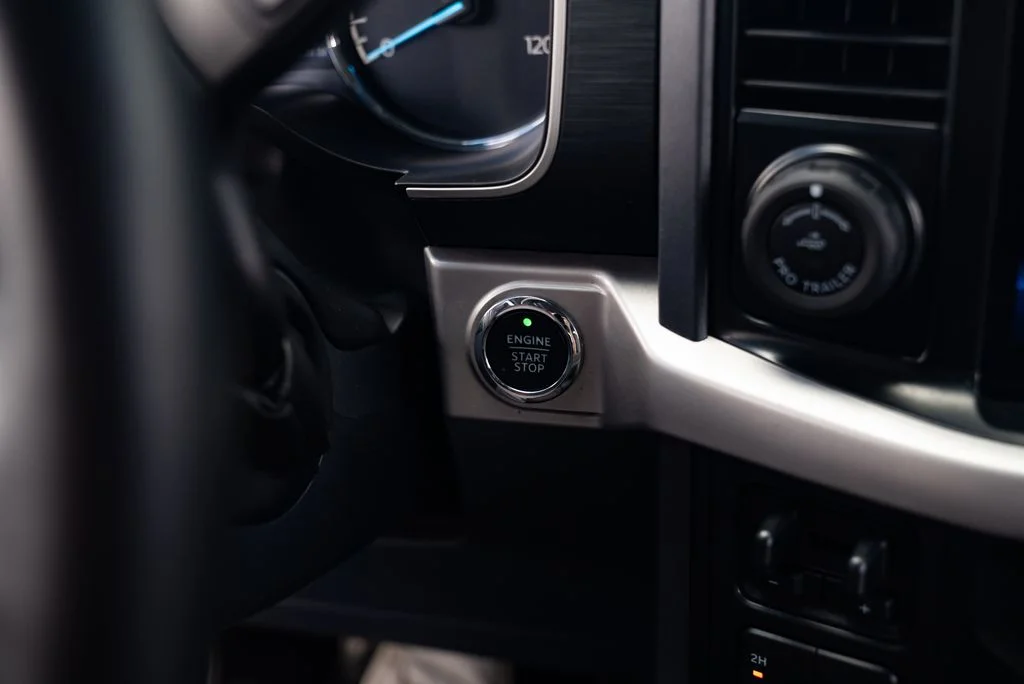 Used 2023 White Ford XLT image 18