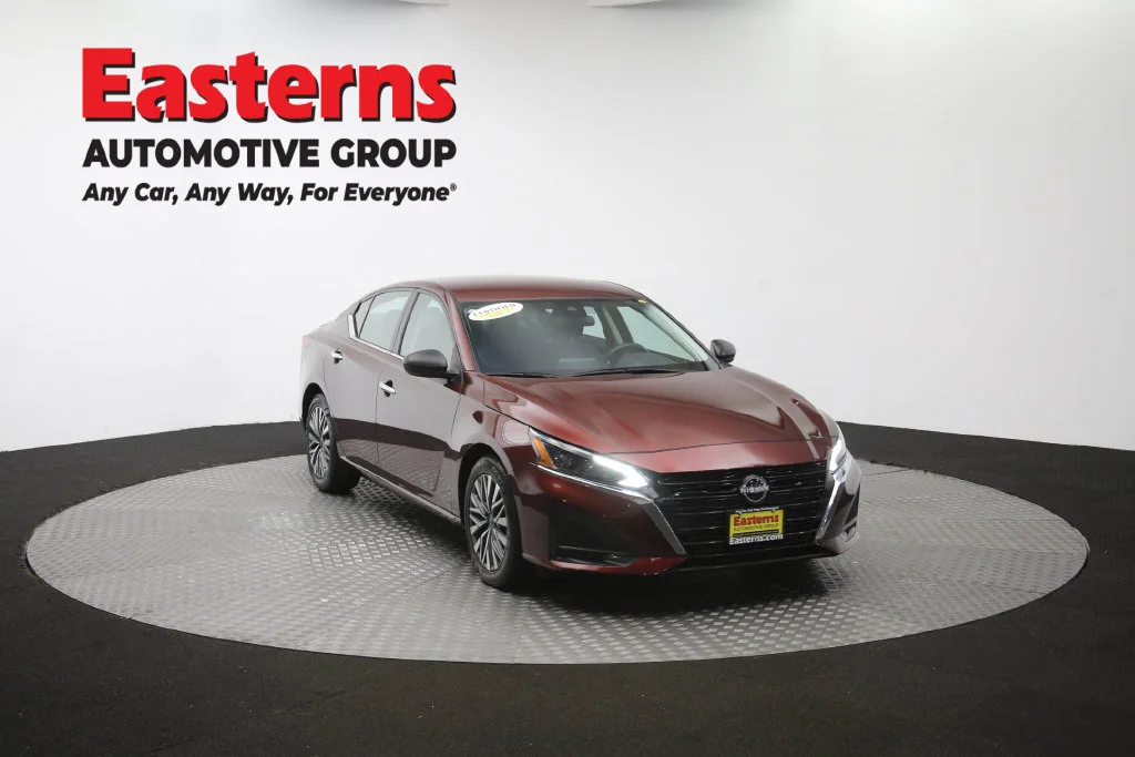 Used 2024 Red Nissan 2.5 SV image 52