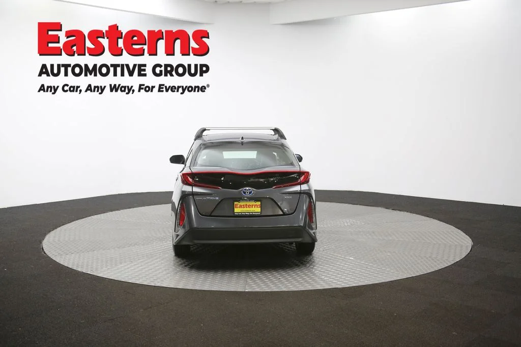 Used 2022 Gray Toyota XLE image 35