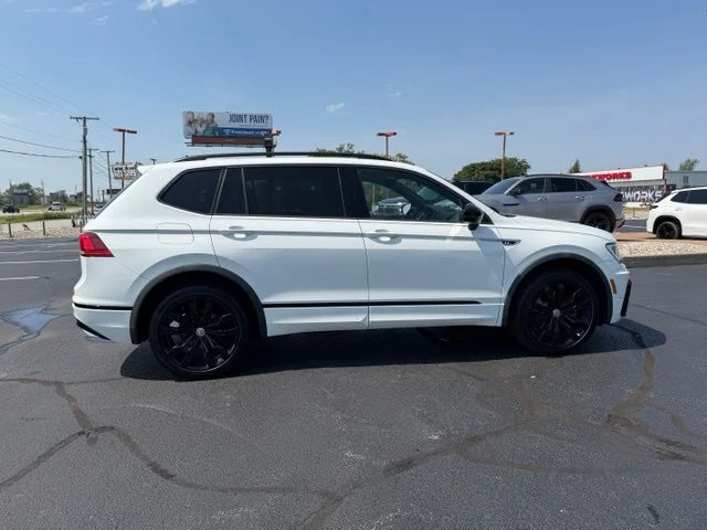 Used 2020 White Volkswagen 2.0T SE R-Line Black image 9