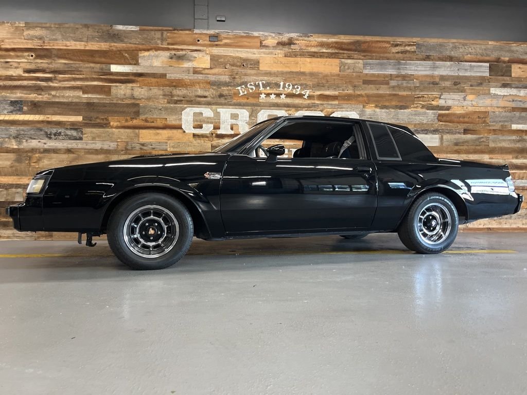 Used 1986 Black Buick Grand National image 16