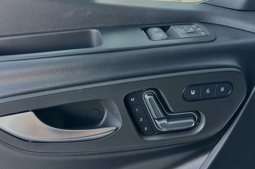 Used 2024 Silver Mercedes-Benz Cargo 170 WB image 10