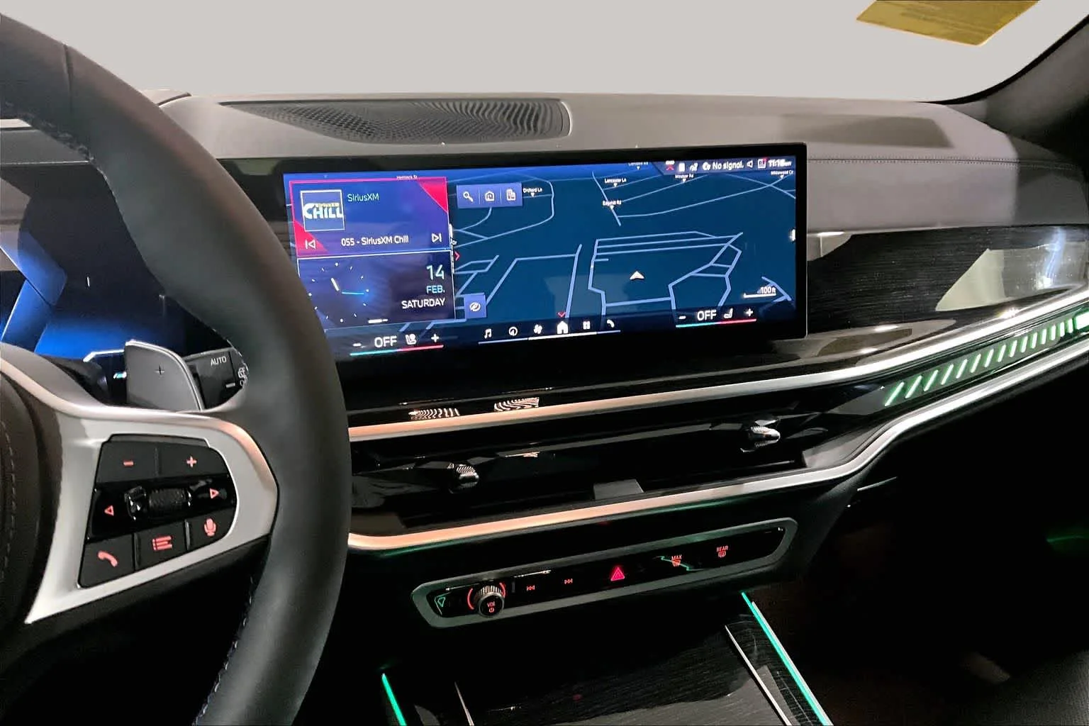 New 2026 Alpine White BMW M60i image 8