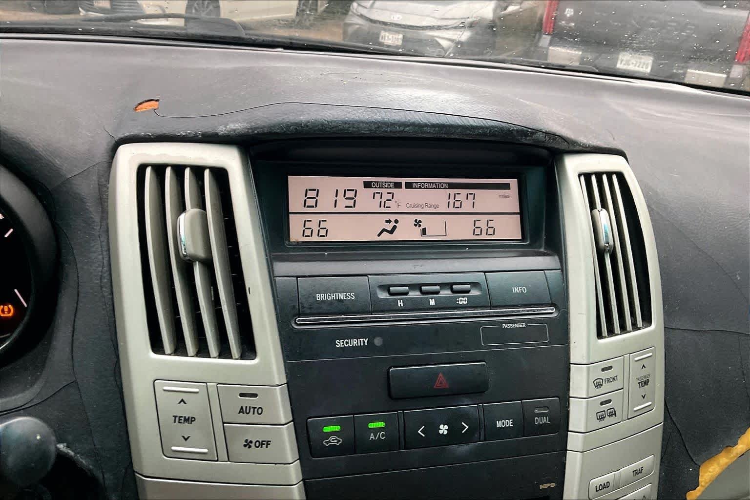Used 2008 Crystal White Lexus  image 31