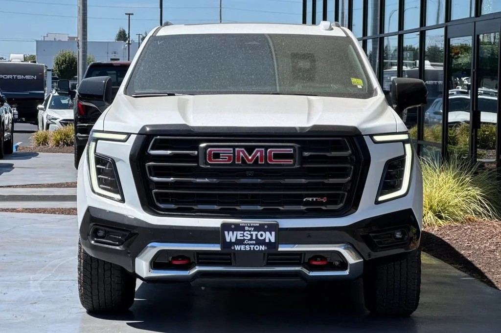 2026 GMC Yukon XL AT4 Ultimate - Photo 6