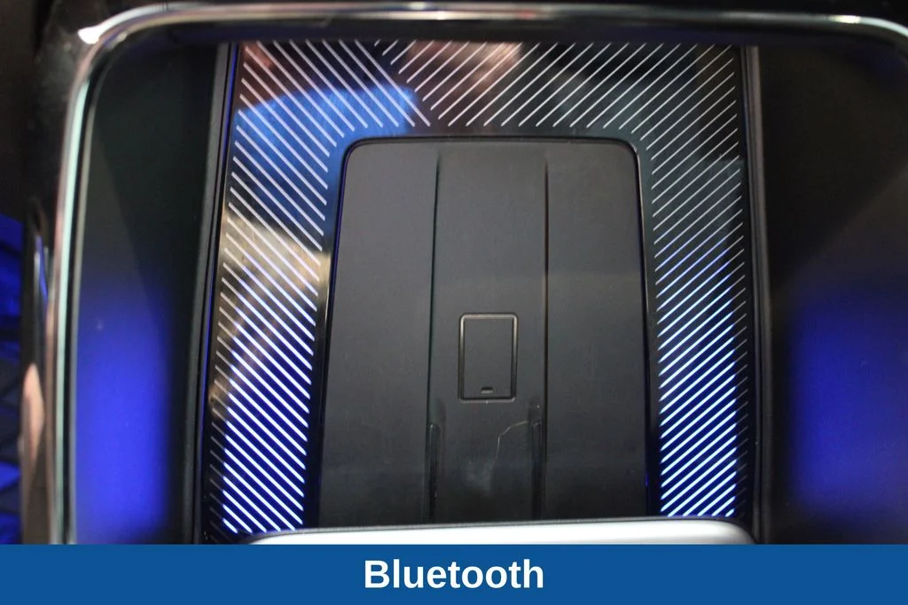 Used 2026 Black Sapphire Metallic BMW M35i image 18