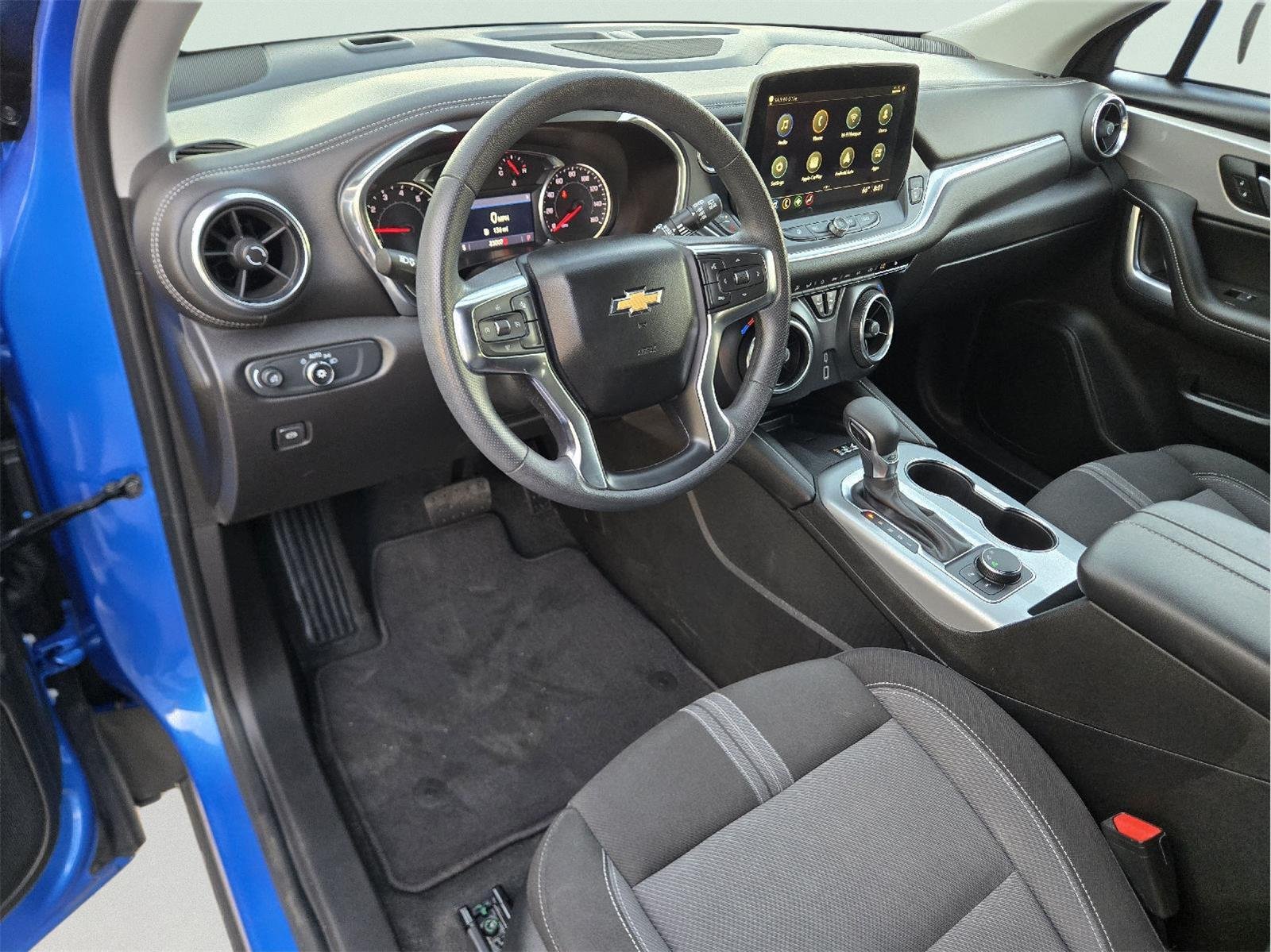 Used 2024 Riptide Blue Metallic Chevrolet LT image 10
