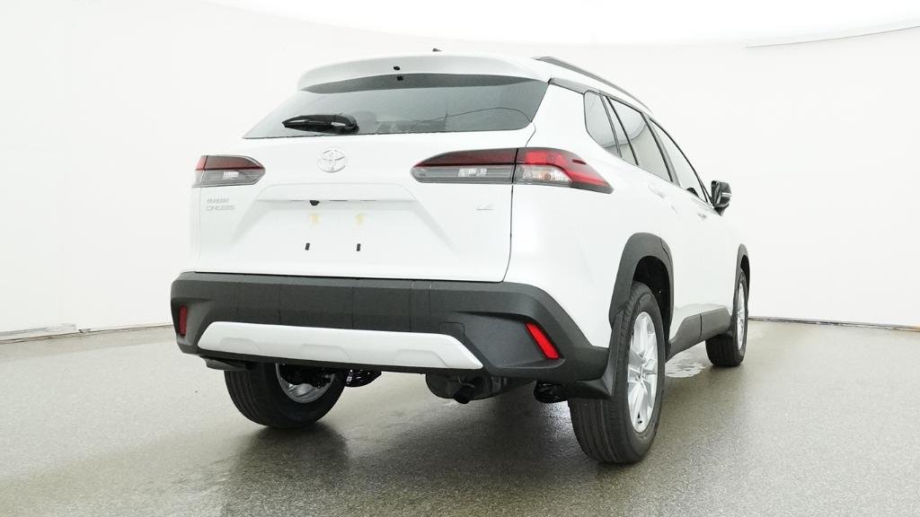 New 2026 Wind Chill Pearl Toyota LE image 21