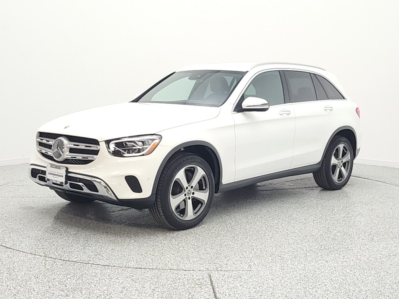2022 Mercedes-Benz GLC GLC 300's photo