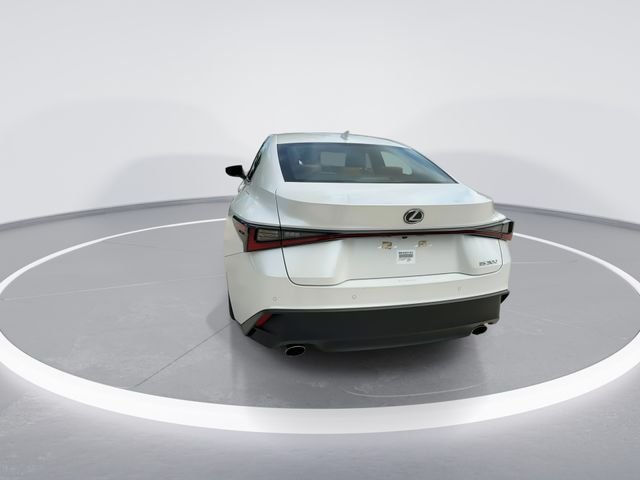 2024 Lexus IS 300 - Photo 7