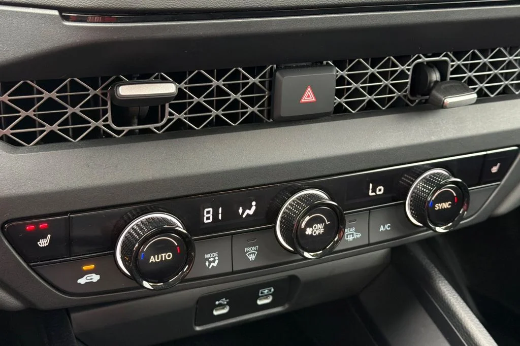 Used 2024 Canyon River Blue Metallic Honda EX image 21