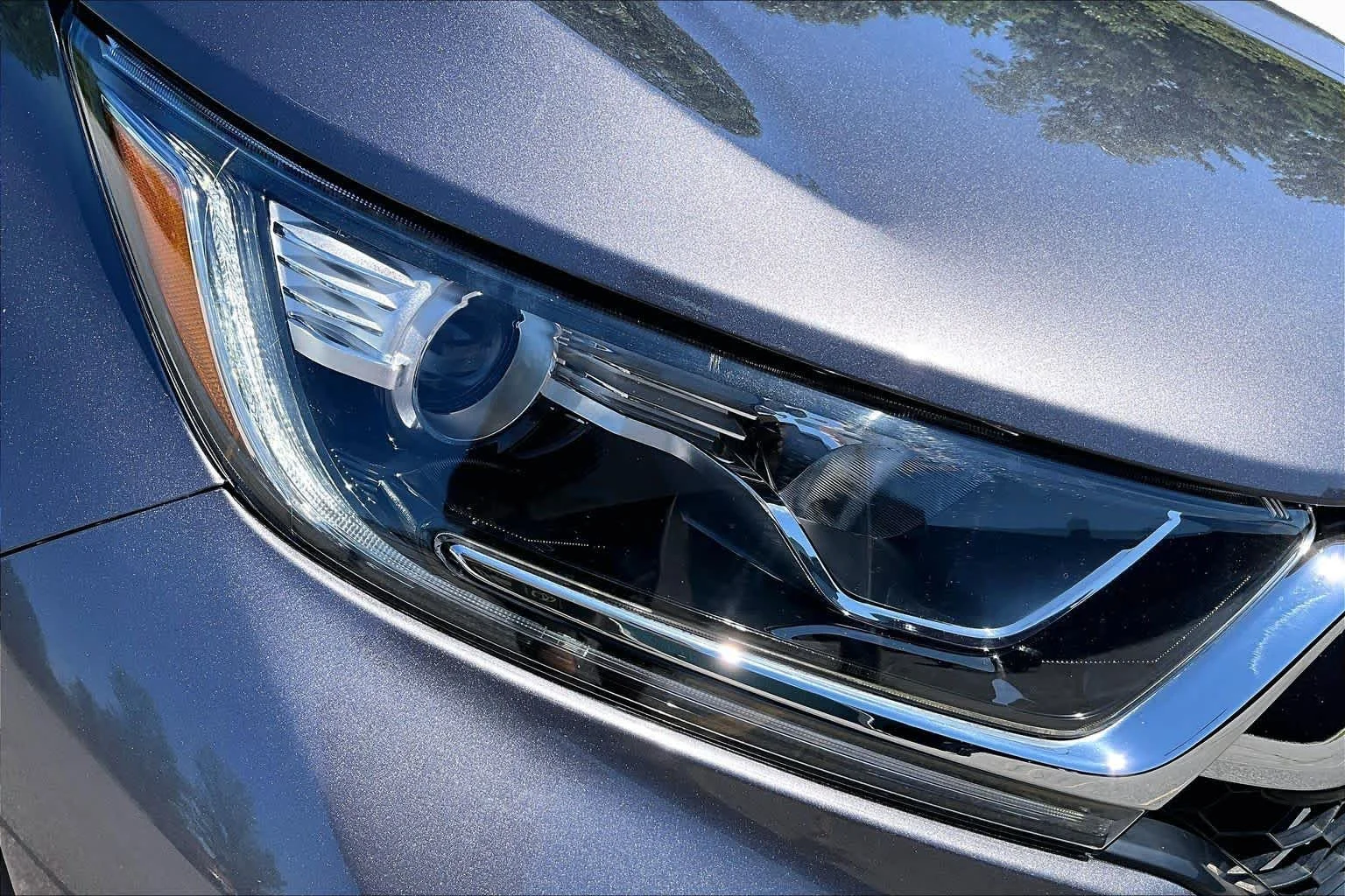 Used 2018 Modern Steel Metallic Honda EX-L image 26