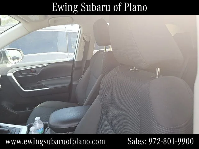 Used 2022 White Toyota LE image 6