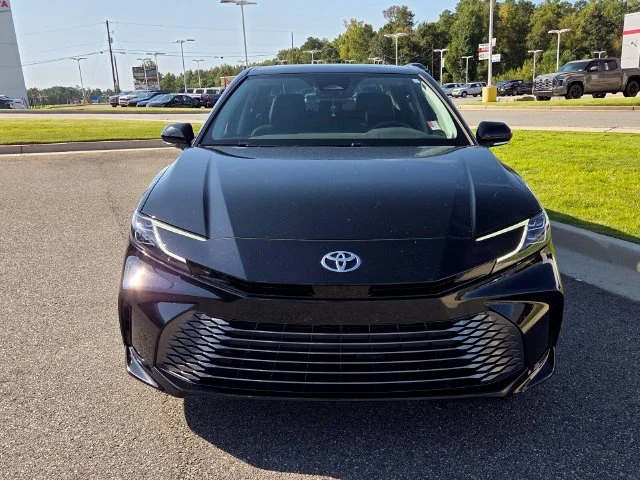 Used 2025 Black Toyota XLE image 2