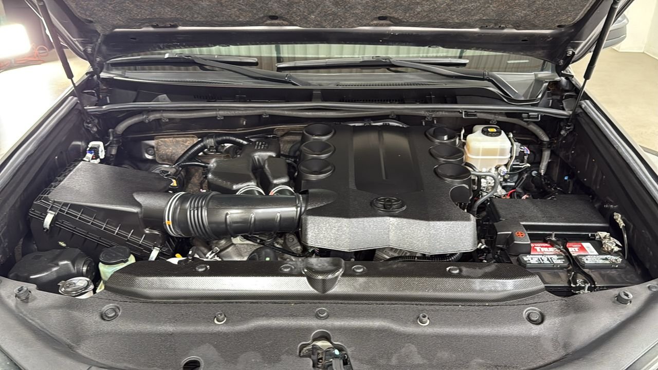 Certified Used 2019 Gray Toyota SR5 image 25