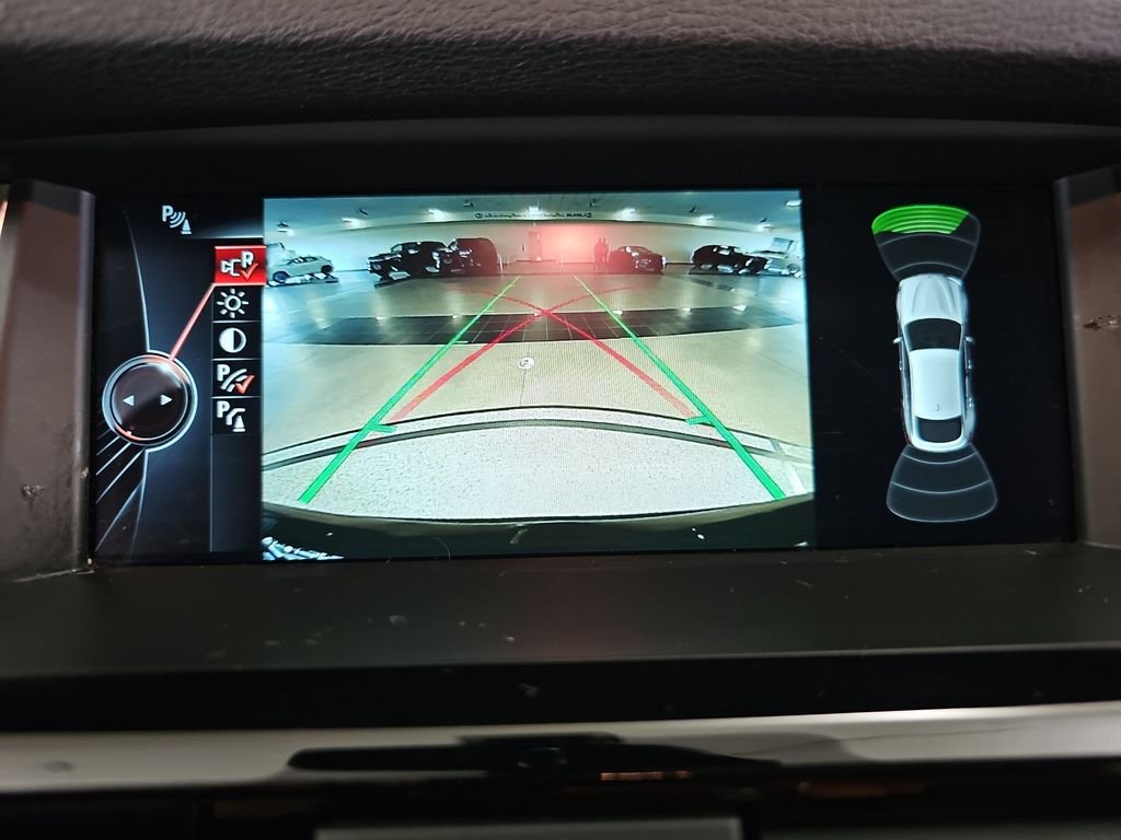 Used 2016 Black BMW xDrive28i image 26