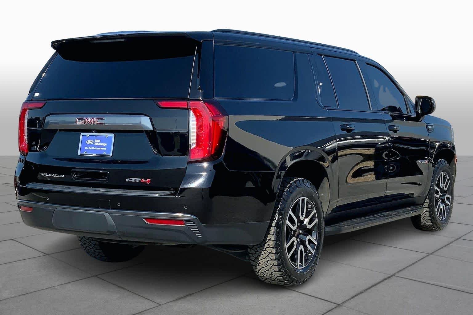 Used 2023 Onyx Black GMC AT4 image 22