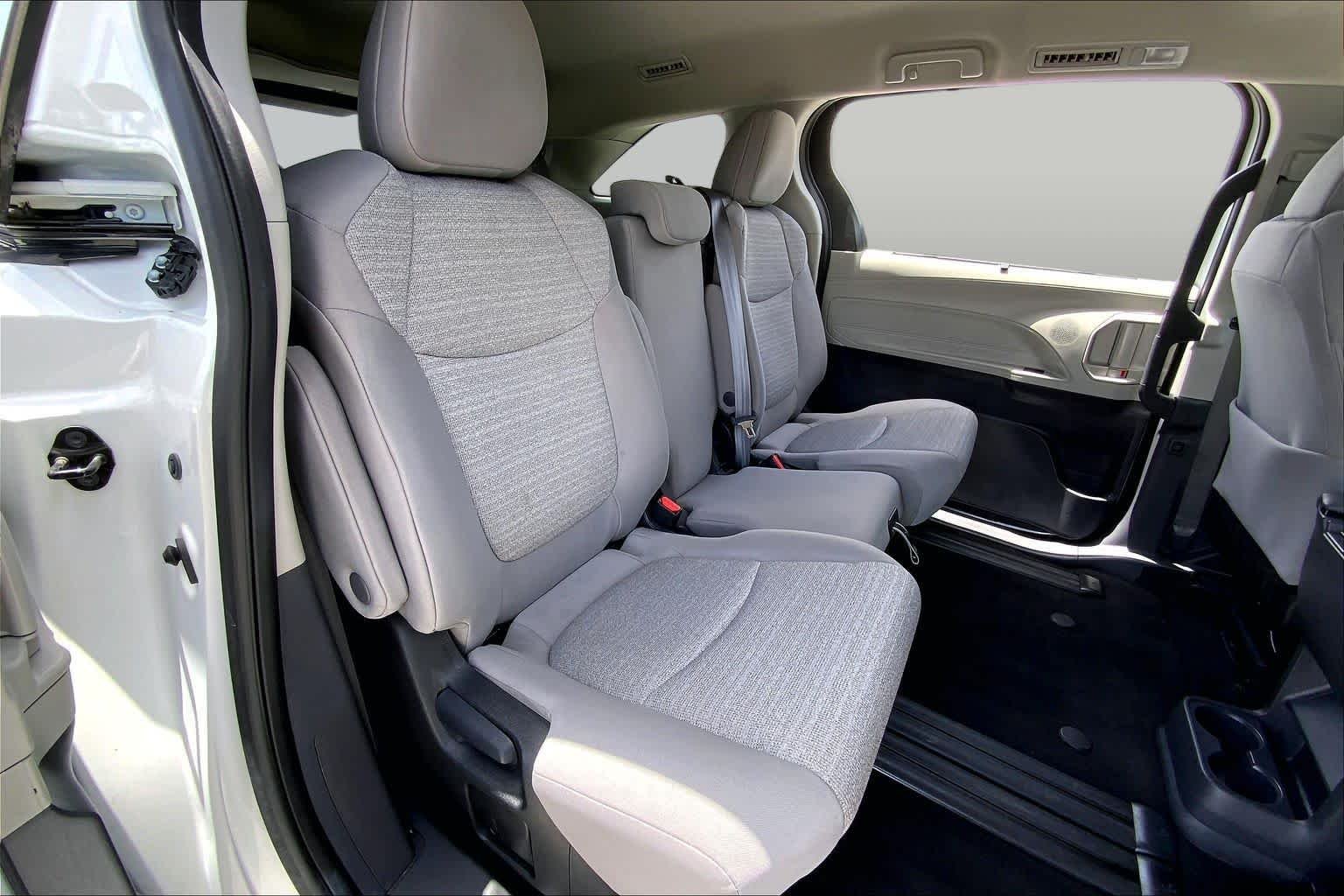 Used 2023 Ice Cap Toyota LE image 19