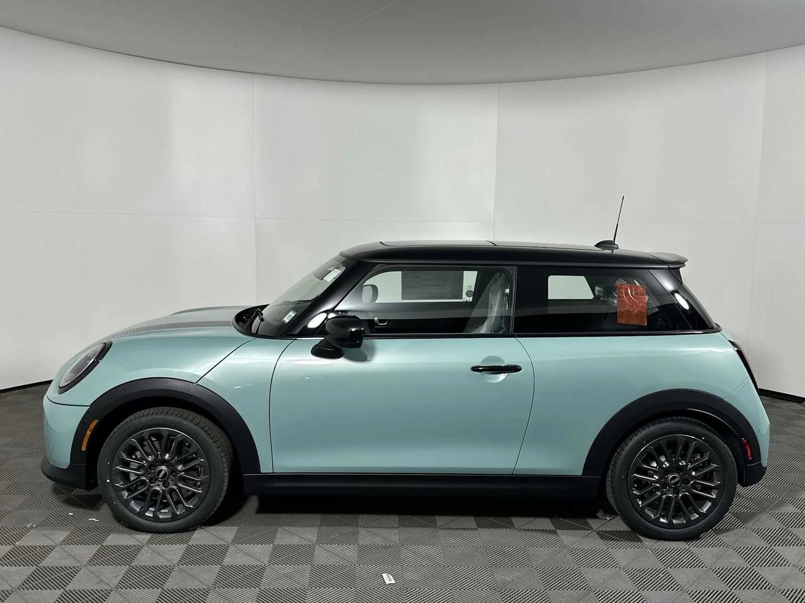 New 2026 Ocean Wave Green Metallic MINI Cooper S image 4
