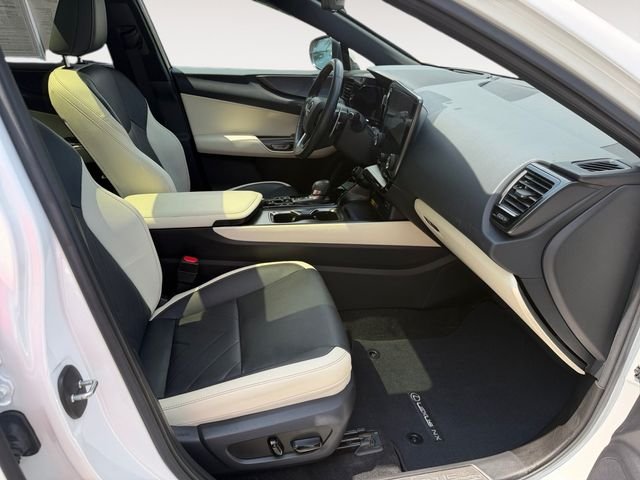 Used 2024 White Lexus 350 Luxury image 14
