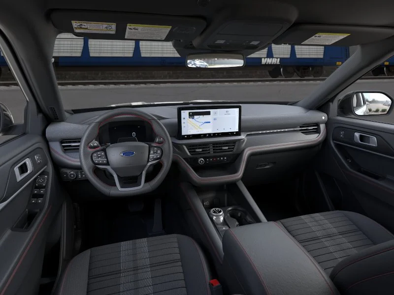 New 2026 Agate Black Metallic Ford ST-Line image 9