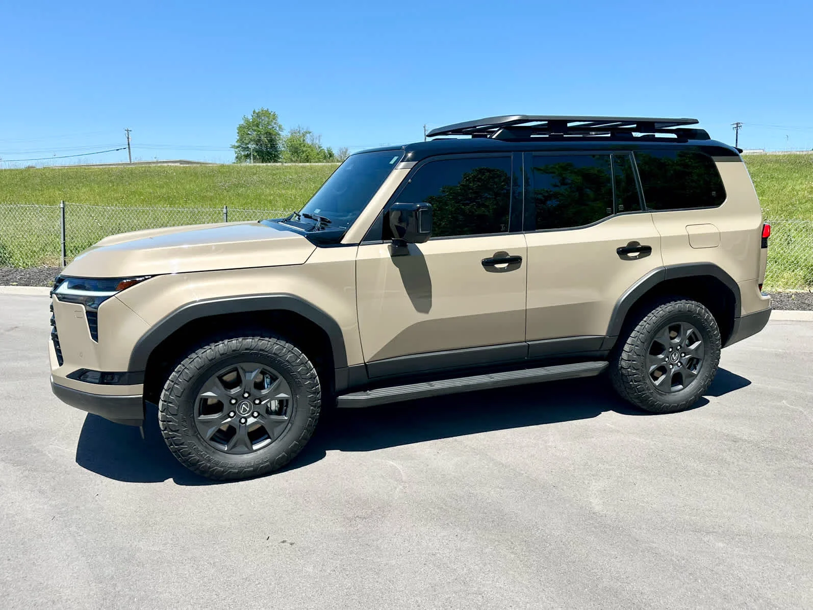2024 Lexus GX 460 550 Overtrail's photo