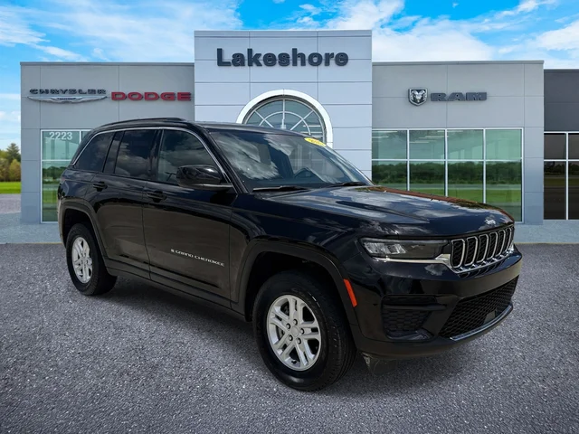 2025 Jeep Grand Cherokee Laredo 4x4