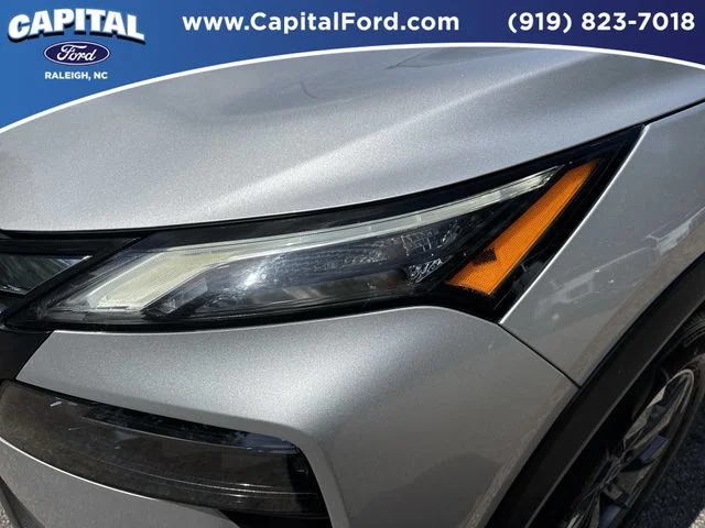 Used 2025 Silver Nissan SV image 11