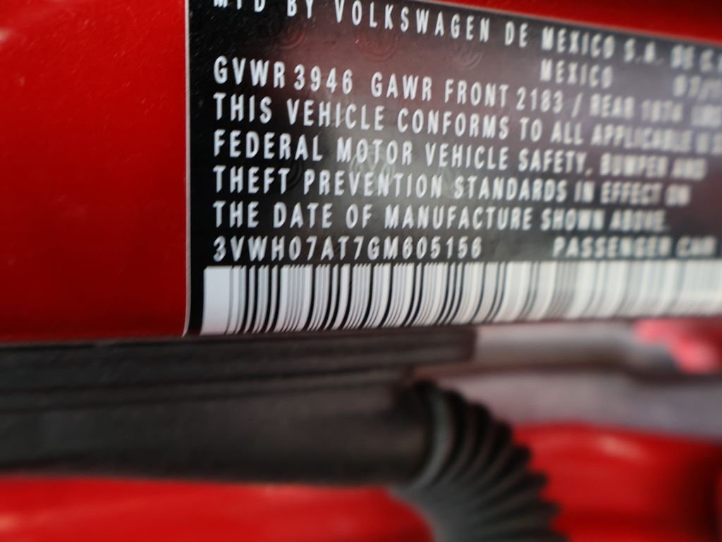 Used 2016 Red Volkswagen 1.8T SE image 13