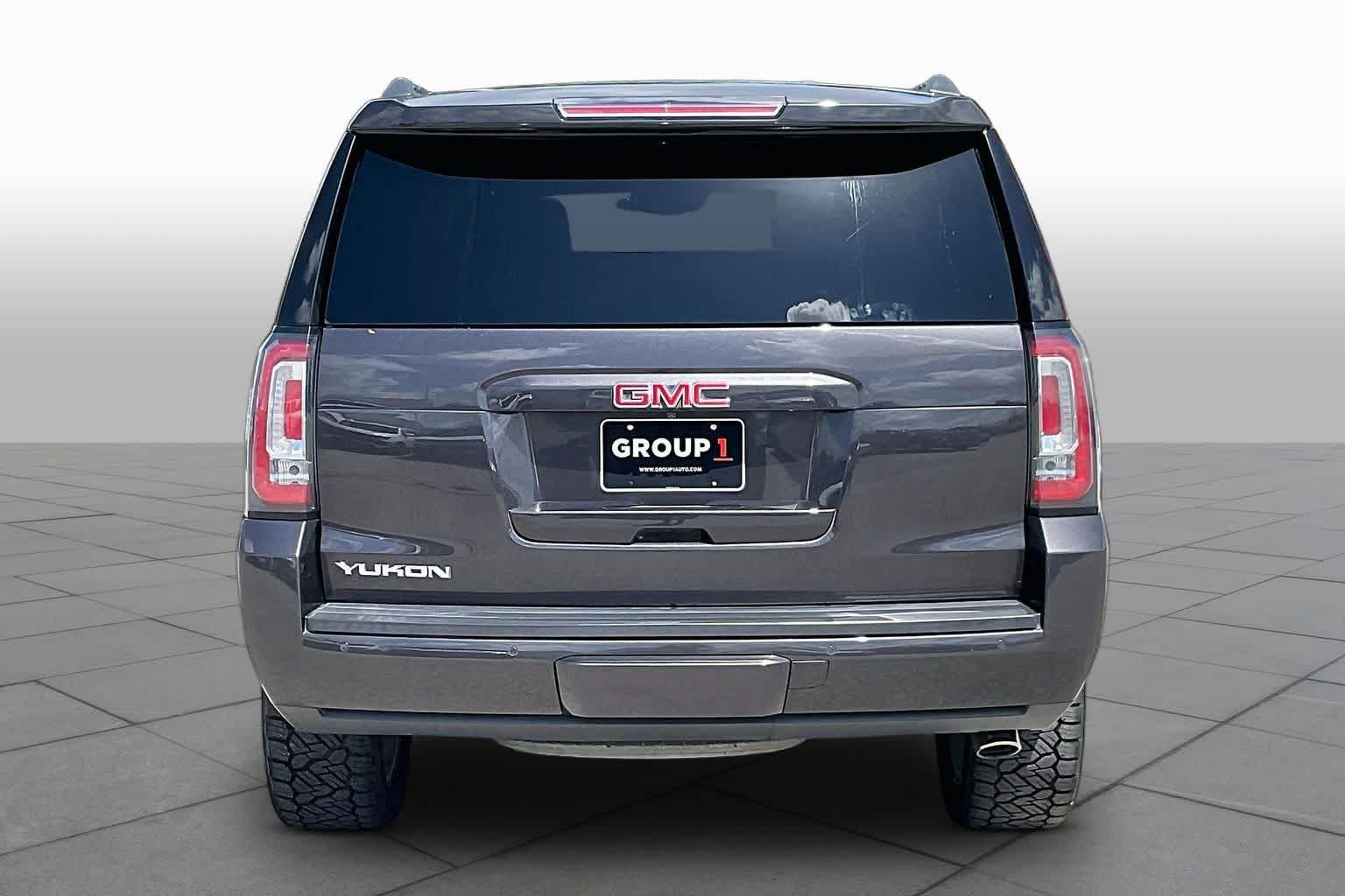 Used 2018 Iridium Metallic GMC SLT image 5