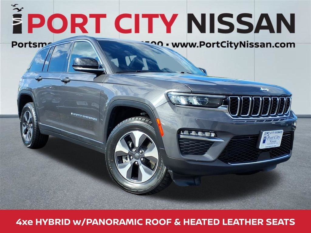 Used 2024 Gray Metallic Jeep 4xe W/PANORAMIC ROOF & HEATED LEATHER SEATS image 1
