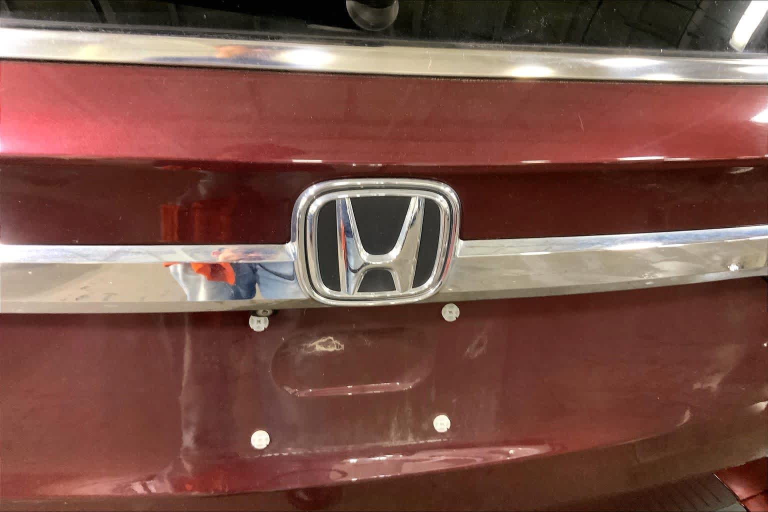 Used 2018 Deep Scarlet Pearl Honda EX image 31