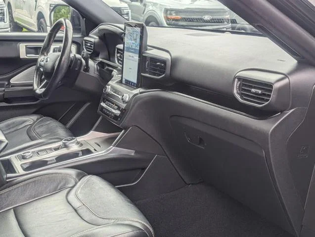 Used 2020 Agate Black Metallic Ford ST image 36