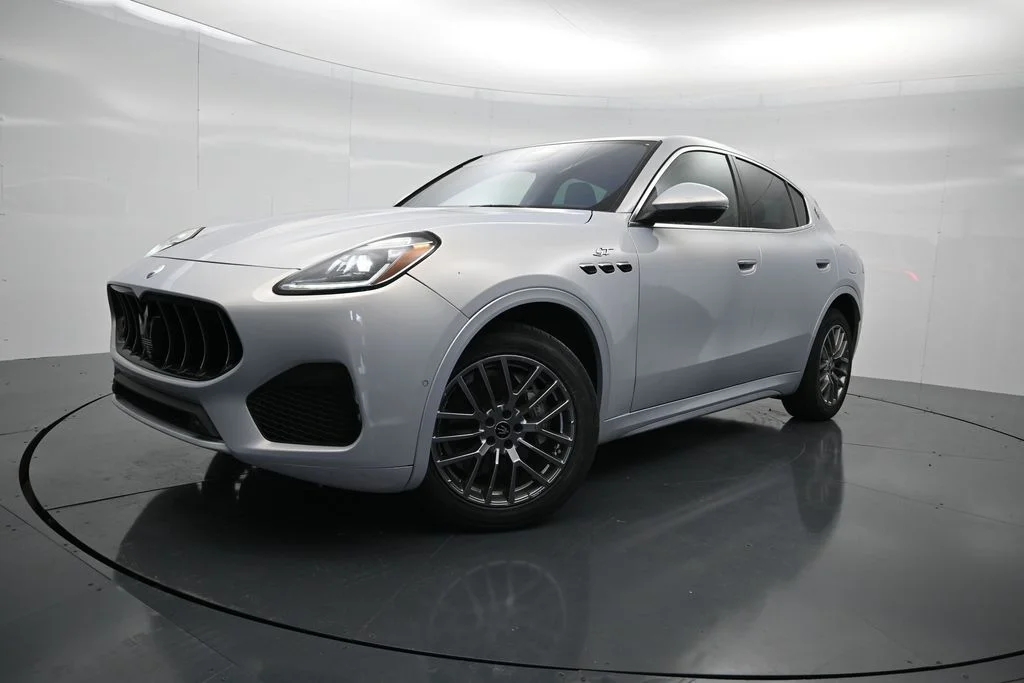 Used 2024 White Maserati GT image 1