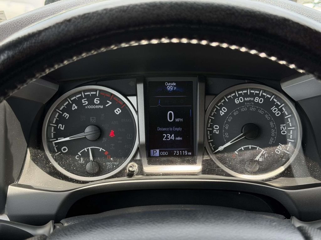 Used 2023 White Toyota SR5 image 11