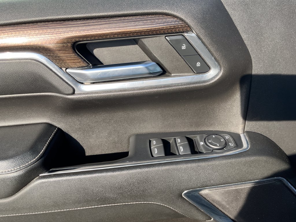 Used 2023 Gray Chevrolet LT image 11