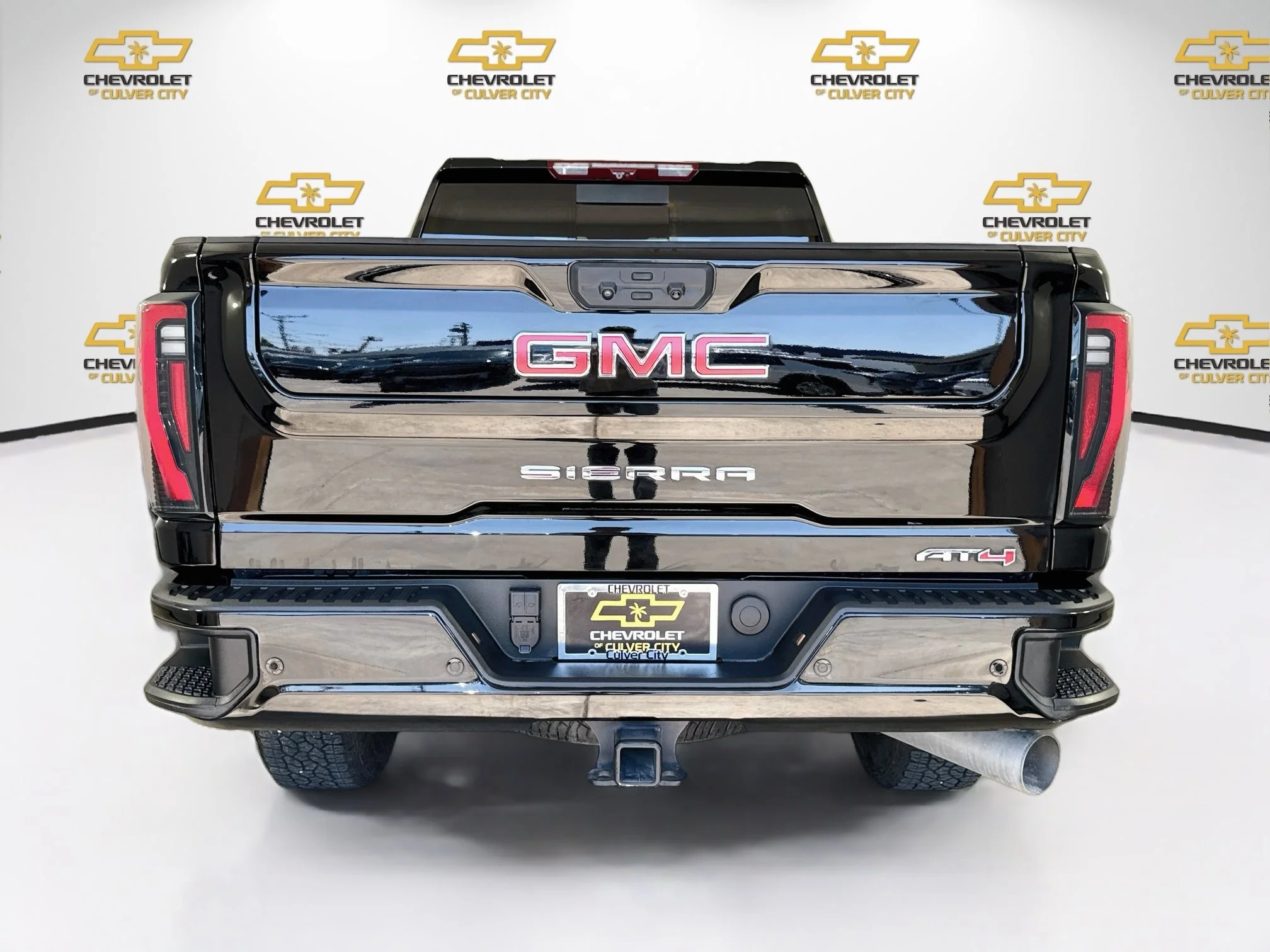 Used 2024 Onyx Black GMC AT4 image 7