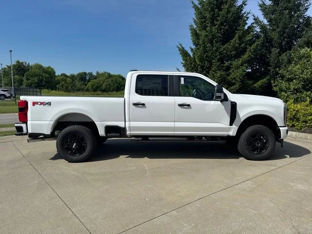 New 2026 Oxford White Ford F-250® XL image 3
