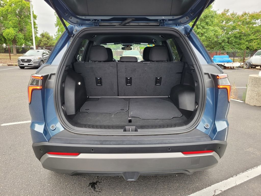2025 Chevrolet Equinox LT - Photo 27