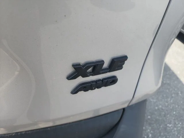 Used 2024 Silver Toyota XLE Premium image 7