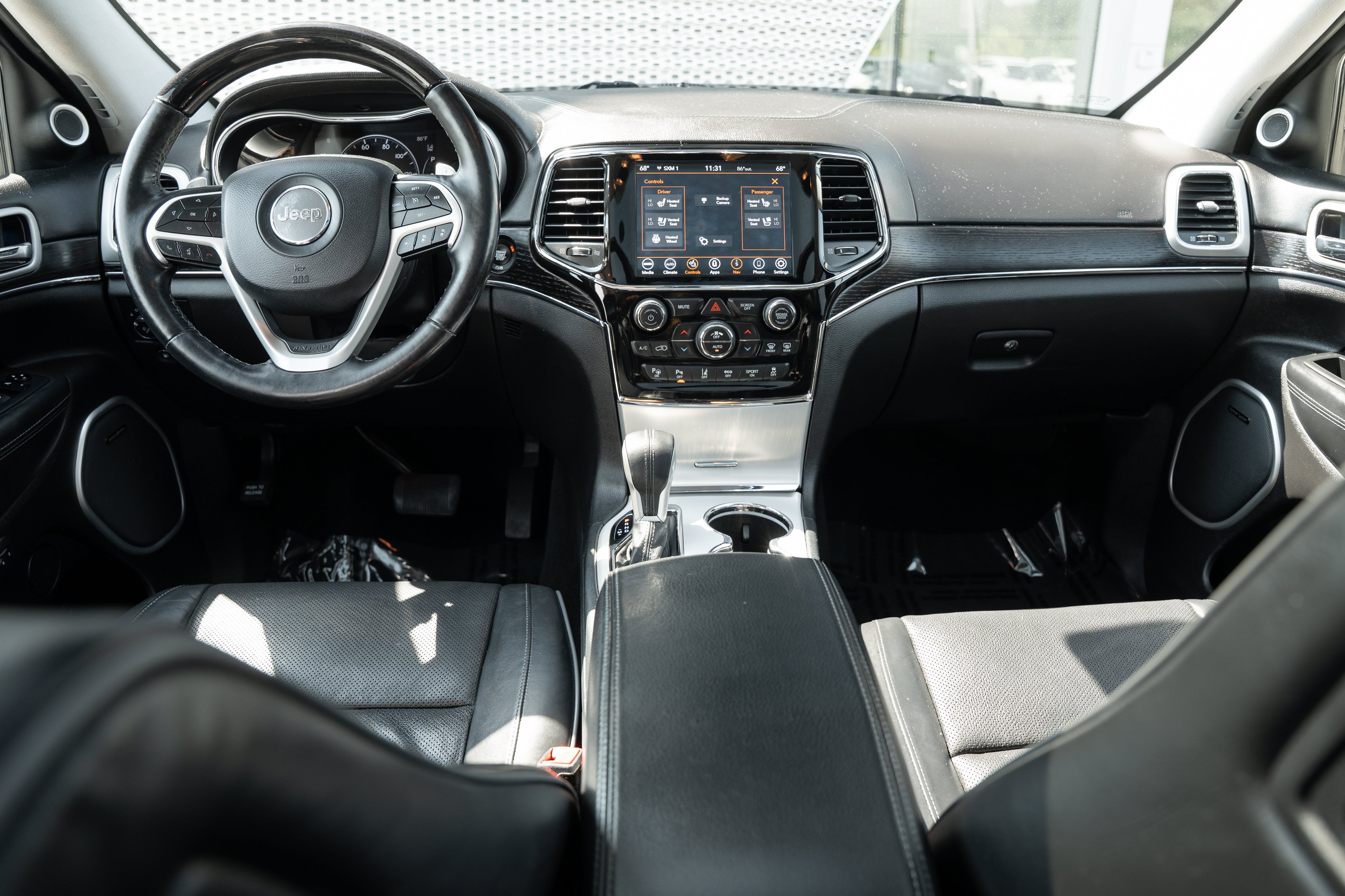 Used 2020 Bright White Clearcoat Jeep Summit image 8