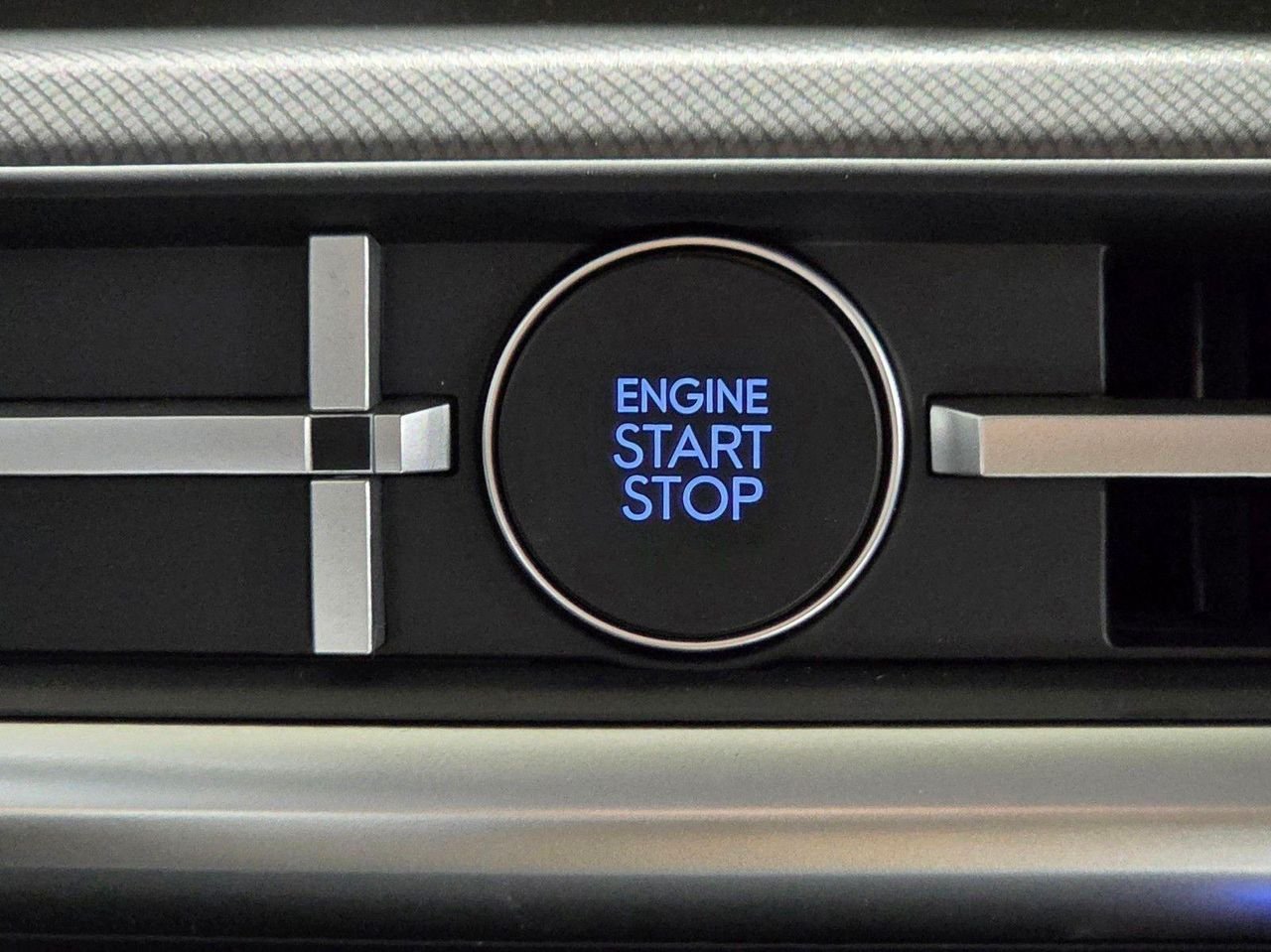 New 2026 Hampton Gray Hyundai SEL FWD image 31