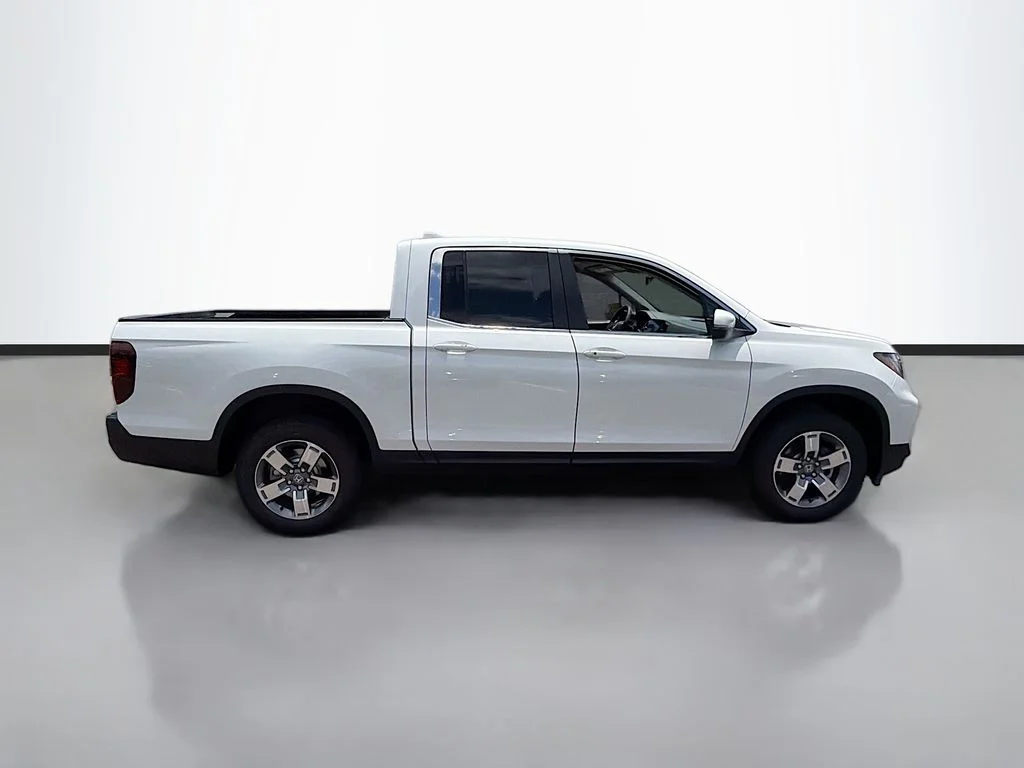 New 2026 Platinum White Pearl Honda RTL image 5
