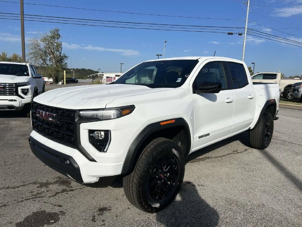 New 2026 Summit White GMC Elevation image 8