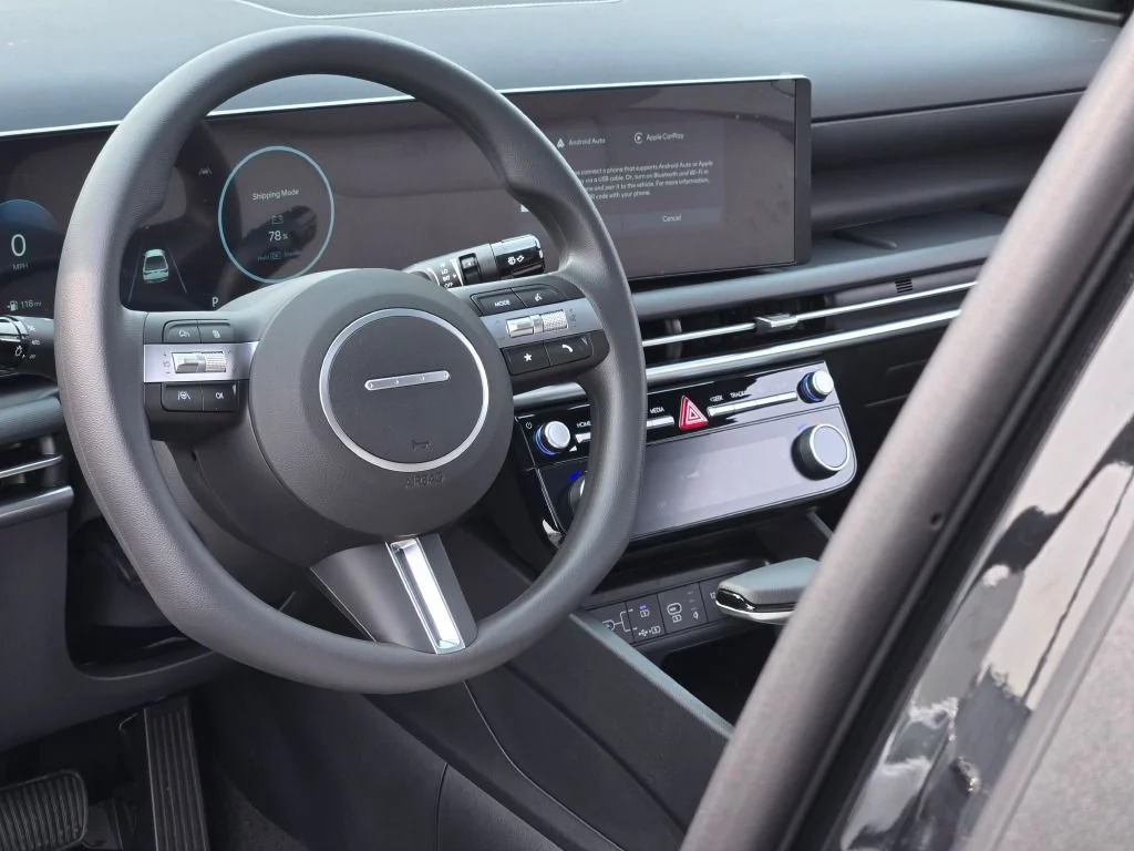New 2026 Phantom Black Hyundai SEL image 21
