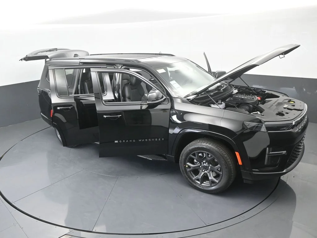 New 2026 High Gloss Black Exterior Paint Jeep Limited Altitude image 69