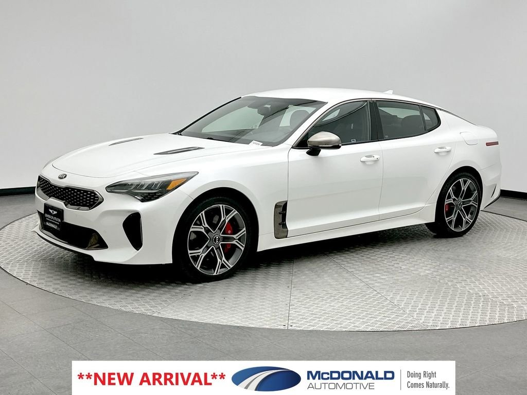 2019 Kia Stinger GT AWD's photo
