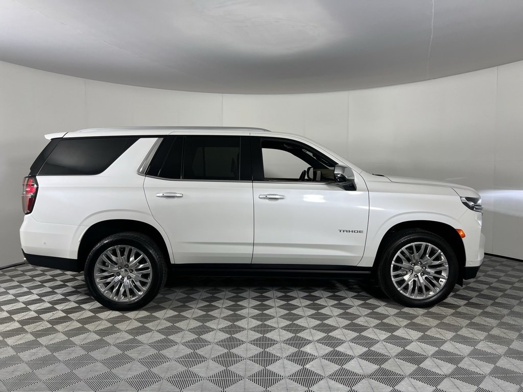 2023 Chevrolet Tahoe Premier photo 3
